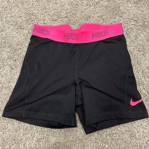 Womens size M Nike pro dri-fit workout shorts spandex